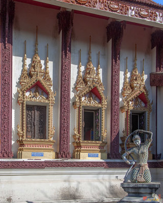Wat Si Pradu Phra Ubosot Windows (DTHU0136)