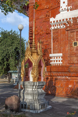 Wat Si Pradu Phra Ubosot Boundary Stones (DTHU0137)