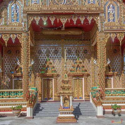 Wat Si Saeng Thong Phra Ubosot Entrance (DTHU1447)