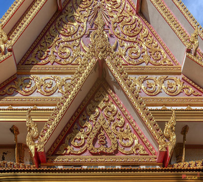 Wat Samakkhi Sala Kan Prien or Preaching Hall Gables (DTHNR0010)