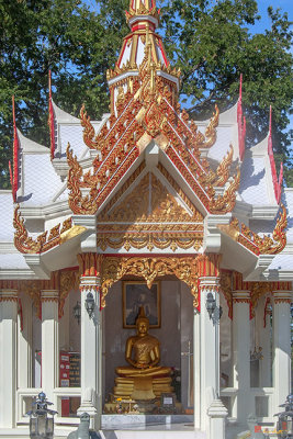 Wat Sala Loi Buddha Image Shrine (DTHNR0054)
