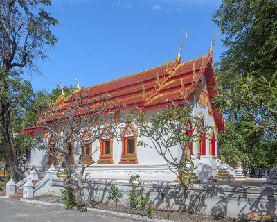 Wat E-San วัดอิสาน
