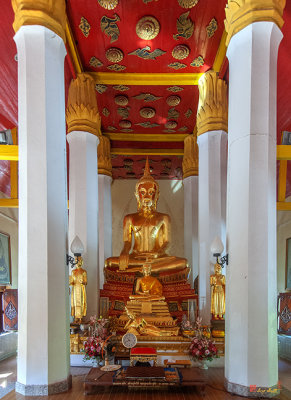 Wat E-San Phra Ubosot Interior (DTHNR0097)