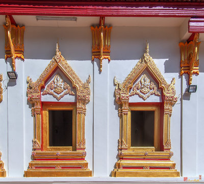 Wat E-San Phra Ubosot Windows (DTHNR0100)