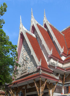 Wat Pho Thammasat Hall Gables (DTHNR0183)