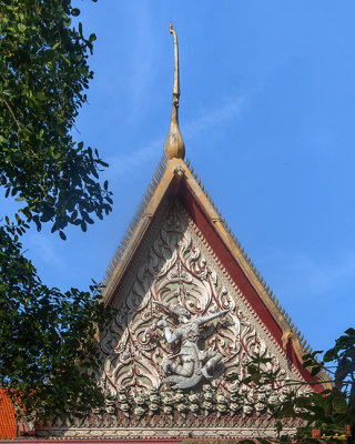 Wat Pho Gable (DTHNR0194)