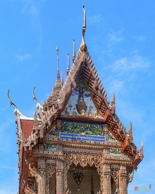 Wat Mai Amphawan Phra Ubosot Gable (DTHNR0268)