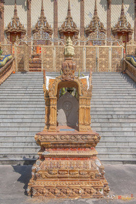 Wat Mai Amphawan Phra Ubosot Boundary Stone (DTHNR0296)