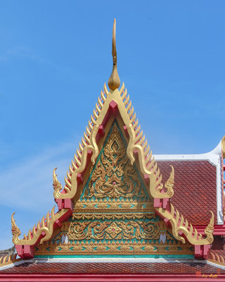 Wat Chaeng Nok Wihan Gable (DTHNR0320)
