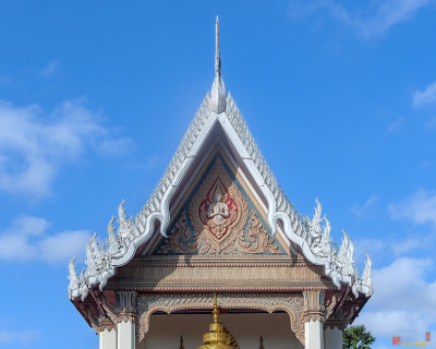 Wat Suttha Chinda Phra Ubosot Gable (DTHNR0356)