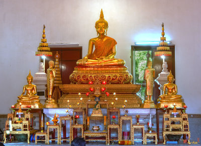 Wat Suttha Chinda Phra Ubosot Buddha Images (DTHNR0359)