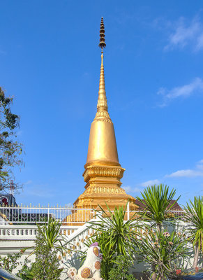 Wat Bueng Phra Aram Luang Chedi (DTHNR0380)