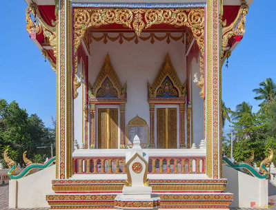 Wat Hua Sapan Phra Ubosot Entrance (DTHNR0408)