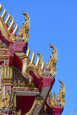 Wat Hua Sapan Phra Ubosot Makara and Naga Roof Finials (DTHNR0417)