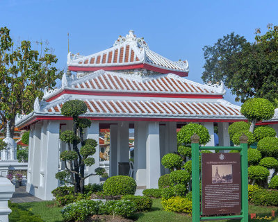 Wat Arun Shelter at Boat Pier (DTHB2117)