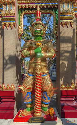 Wat Nak Klang Temple Gate Guardian Giant or Yaksha (DTHB2166)