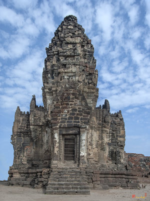 Phra Prang Sam Yod South Prang (DTHLB0006)