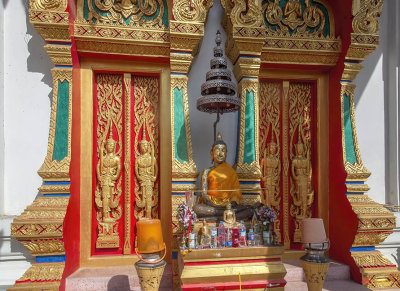 Wat Sing Thong Phra Wihan Entrance (DTHNB0021)