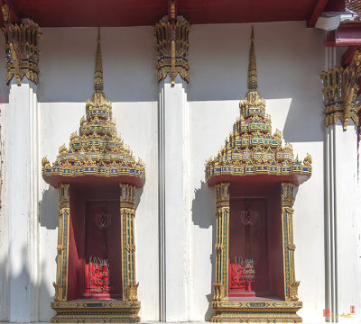 Wat Yai Sawang Arom Phra Ubosot Windows (DTHNB0038)