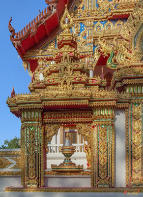Wat Tha Wang Hin Window in Phra Ubosot Boundary Wall (DTHU0264)