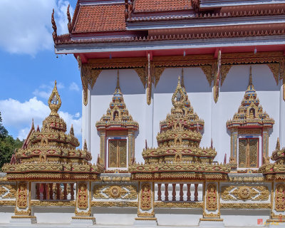 Wat Tha Wang Hin Phra Ubosot Windows and Boundary Wall (DTHU0266)