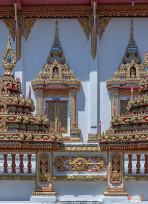 Wat Tha Wang Hin Phra Ubosot Window and Boundary Wall (DTHU1490)