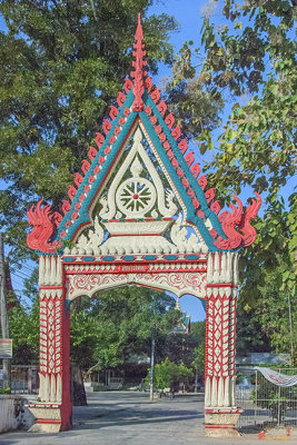 Wat Tha Wang Hin Temple Gate (DTHU0269)