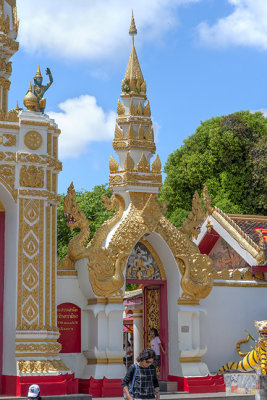 Wat Phra That Phanom Temple Gate (DTHNP0005)