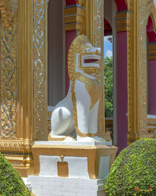 Wat Phra That Phanom Phra Wihan Lion Guardian (DTHNP0021)