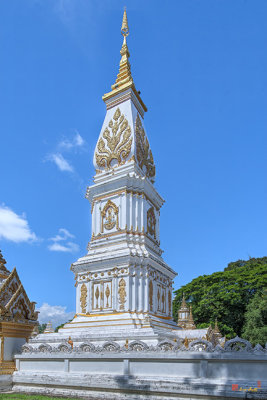 Wat Maruk Khanakhon Phra That Maruk Khanakhon Chedi (DTHNP0051)