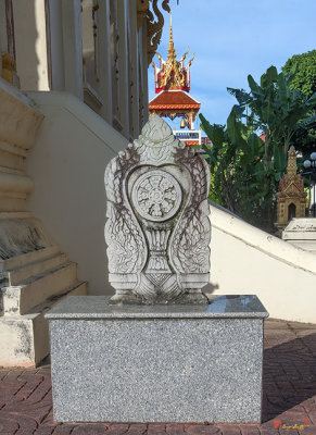 Wat Pho Sri Phra Ubosot Boundary Stone (DTHNP0071)