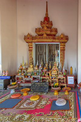 Wat Pho Sri Ho Phra Thong Images (DTHNP0079)