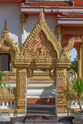 Wat Klang Phra Ubosot Boundary Wall Gate (DTHNP0101)