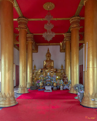 Wat Klang Phra Ubosot Interior (DTHNP0108)