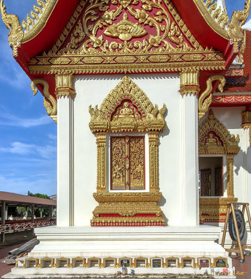 Wat Klang Mondop of Phra Sangkachai Window (DTHNP0117)