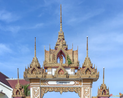 Wat Klang Temple Gate (DTHNP0128)