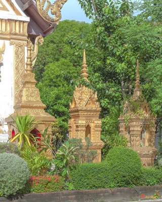 Wat Mahathat Phra Ubosot Memorial Chedi (DTHNP0143)