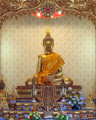 Wat Phra In Plaeng Phra Ubosot Principal Buddha Image (DTHNP0193)