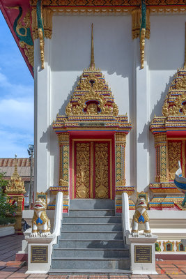 Wat Phra In Plaeng Phra Ubosot Rear Entrance (DTHNP0198)