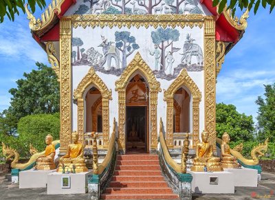 Wat Si Chan Trawas Phra Ubosot Entrance (DTHNP0220)