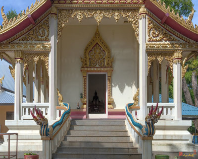 Wat Tha Nong Chan Phra Ubosot Entrance (DTHNP0234)