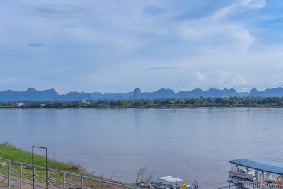 Phanom Naga Park Mekong River and Mountains in Laos (DTHNP0309)