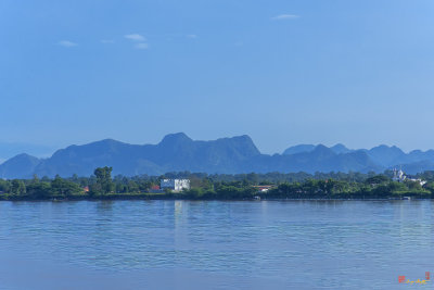 Phanom Naga Park Mekong River and Mountains in Laos (DTHNP0310)