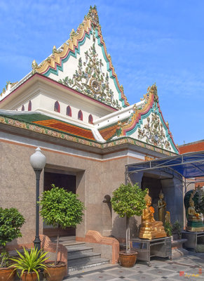 Wat Chamni Hatthakan วัดชำนัหัตถการ
