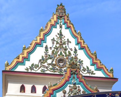 Wat Chamni Hatthakan Phra Ubosot Gables (DTHB0479)