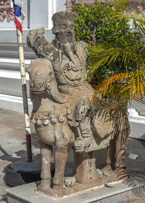 Wat Pathum Khongkha Phra Ubosot Sandstone Figure (DTHB2317)