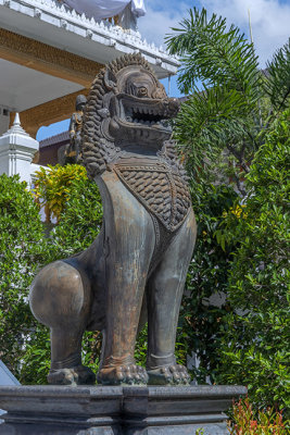 Wat Samphanthawongsaram Phra Ubosot Singh Guardian (DTHB2338)