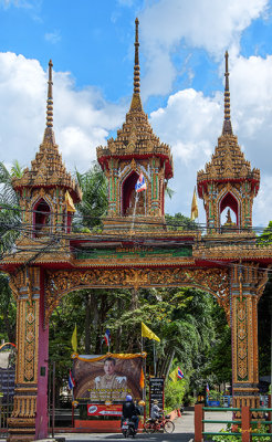 Wat Thong Sutharam Temple Gate (DTHB2394)