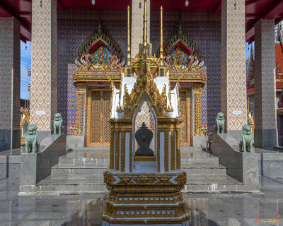 Wat Khunchan Phra Ubosot Entrance (DTHB2446)