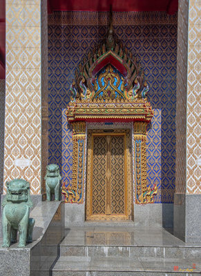 Wat Khunchan Phra Ubosot Doors (DTHB2447)